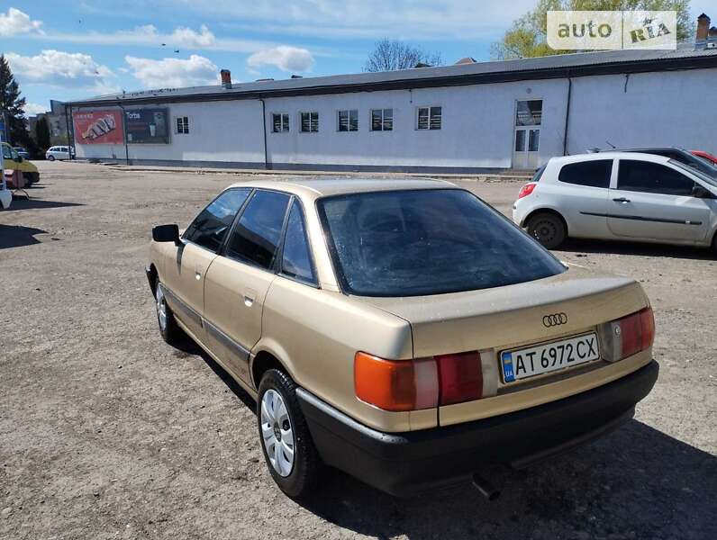 Седан Audi 80 1987 в Коломые