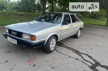 Седан Audi 80 1978 в Ровно