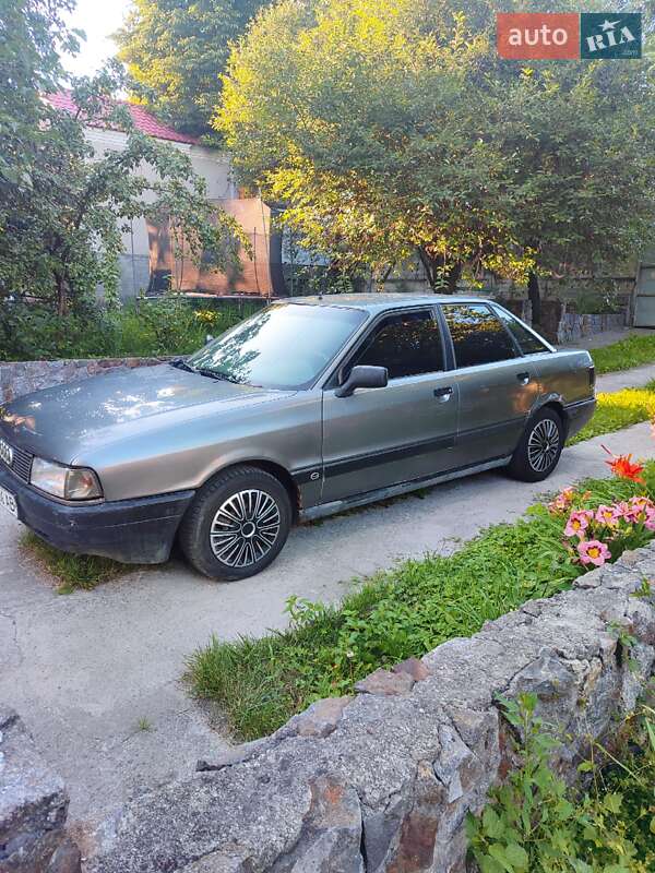 Седан Audi 80 1992 в Старокостянтинові