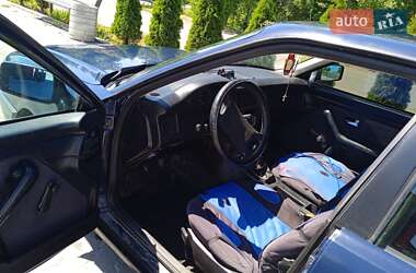 Седан Audi 80 1991 в 