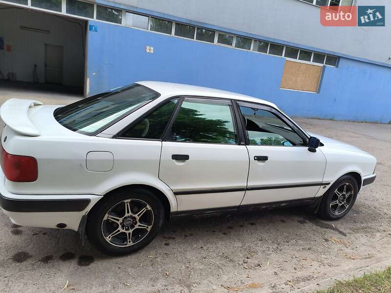 Седан Audi 80 1993 в Запоріжжі