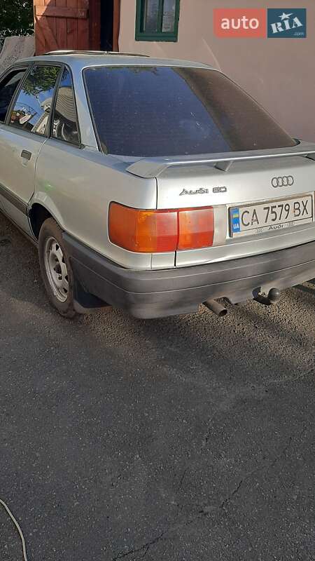 Седан Audi 80 1990 в Черкасах фото 2 Седан Audi 80 1990 в Черкасах