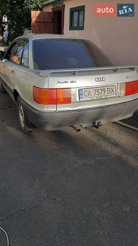 Седан Audi 80 1990 в Черкасах фото 3 Седан Audi 80 1990 в Черкасах