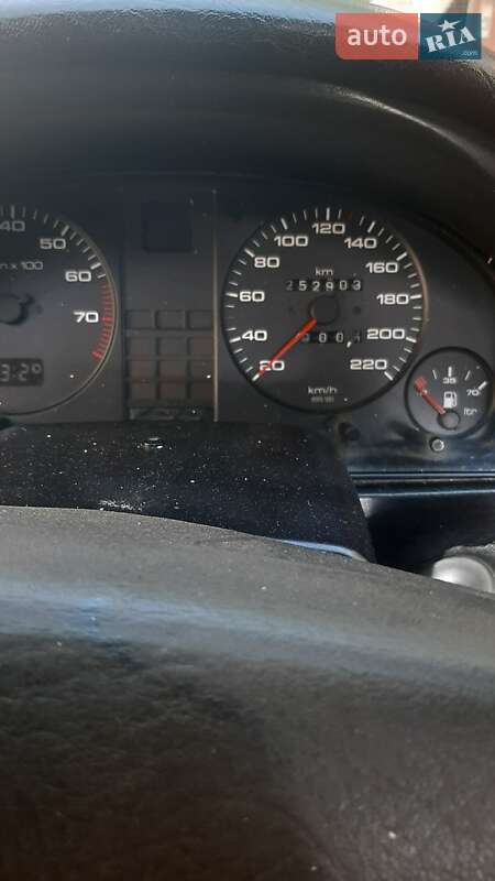Седан Audi 80 1990 в Черкасах фото 7 Седан Audi 80 1990 в Черкасах