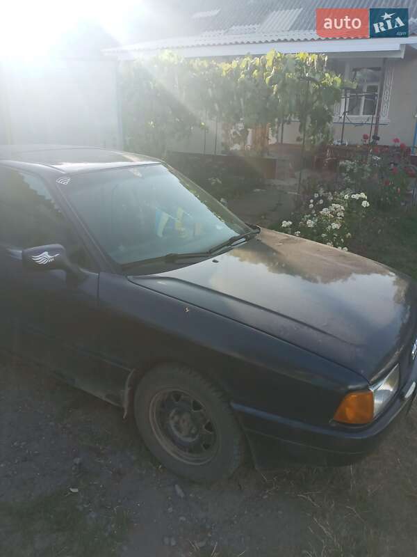 Седан Audi 80 1987 в Каменец-Подольском
