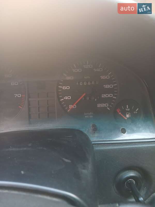 Седан Audi 80 1995 в Киеве