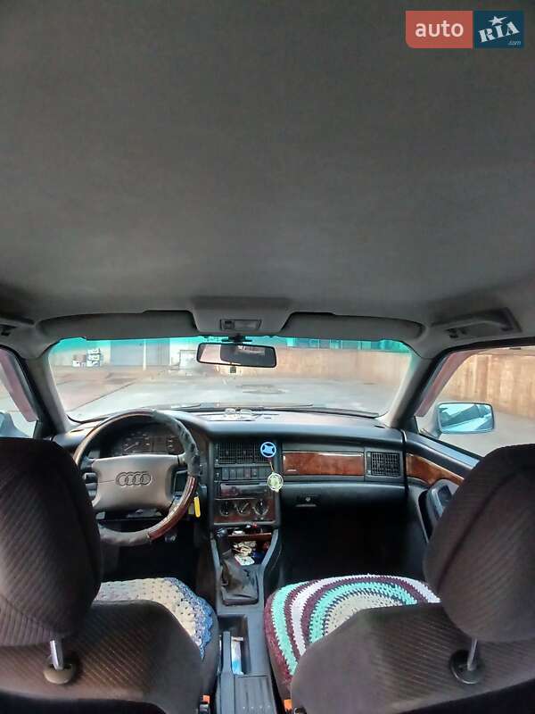 Седан Audi 80 1995 в Киеве