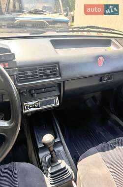 Седан Audi 80 1986 в Черновцах