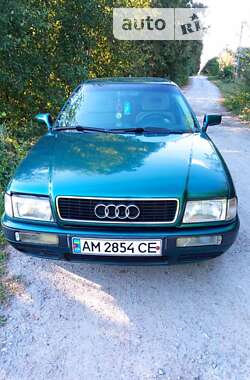 Седан Audi 80 1993 в Коростишеві