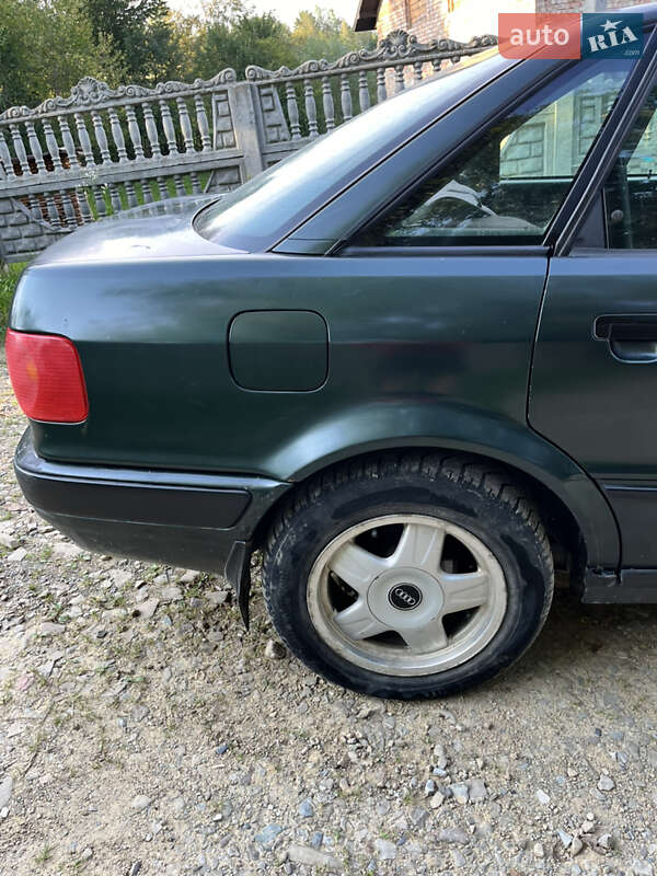Седан Audi 80 1994 в Ивано-Франковске