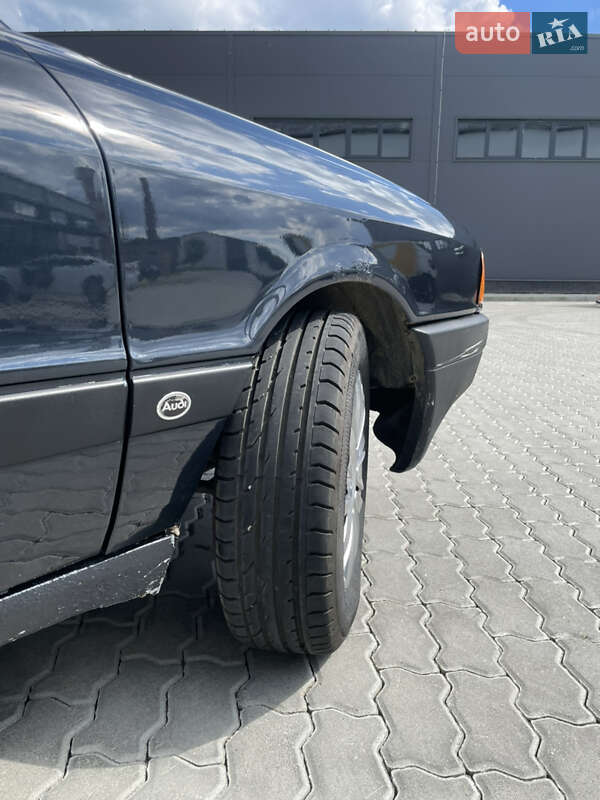 Седан Audi 80 1989 в Бориславі