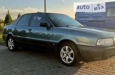 Седан Audi 80 1990 в Городке