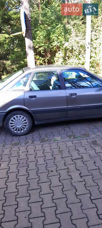Седан Audi 80 1988 в Киеве