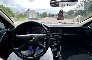 Седан Audi 80 1987 в Радомышле