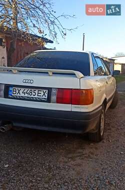 Седан Audi 80 1988 в Шепетовке