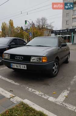 Седан Audi 80 1988 в Кременчуге