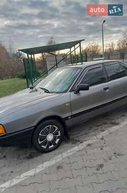 Седан Audi 80 1991 в Дубні