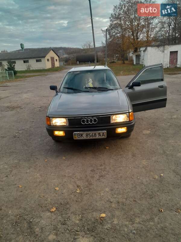 Седан Audi 80 1991 в Дубно