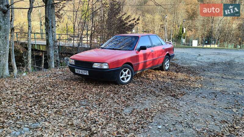 Седан Audi 80 1990 в Ужгороде