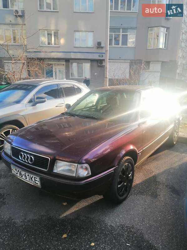 Седан Audi 80 1994 в Киеве