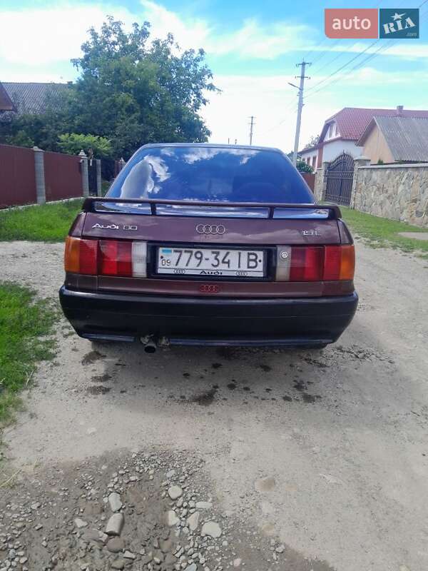Седан Audi 80 1988 в Рожнятове фото 3 Седан Audi 80 1988 в Рожнятове