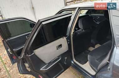 Седан Audi 80 1990 в 