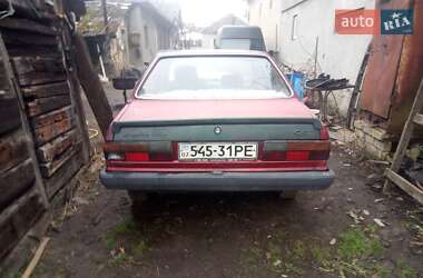 Седан Audi 80 1982 в 