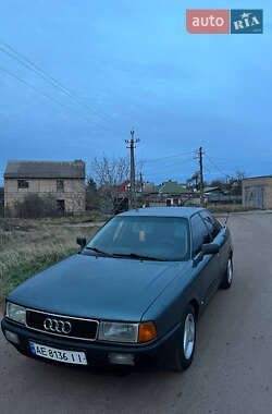 Седан Audi 80 1989 в Кривому Розі