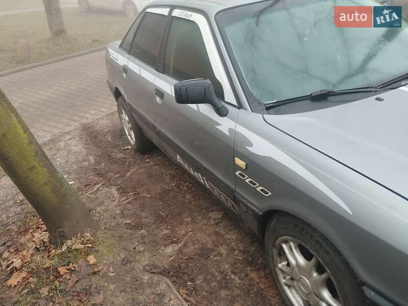 Седан Audi 80 1988 в Сумах