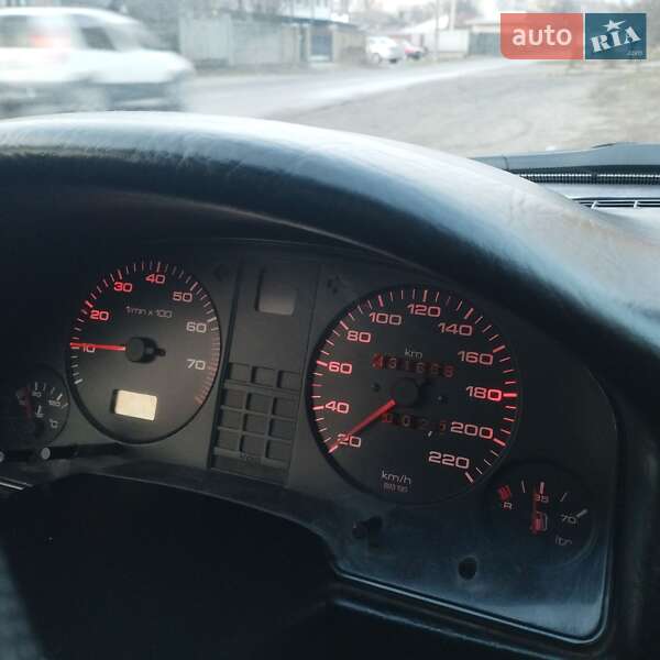 Седан Audi 80 1988 в Переяславе