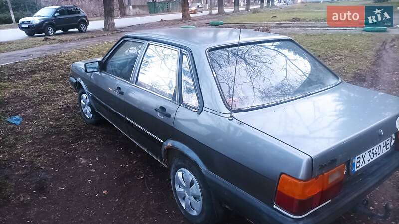 Седан Audi 80 1986 в Каменец-Подольском