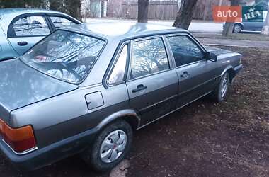 Седан Audi 80 1986 в Каменец-Подольском