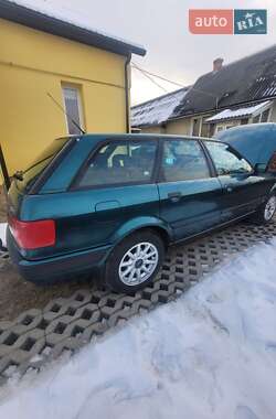 Седан Audi 80 1994 в Стебнику