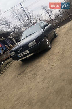 Седан Audi 80 1989 в 
