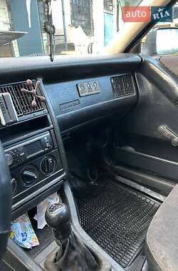 Седан Audi 80 1989 в 