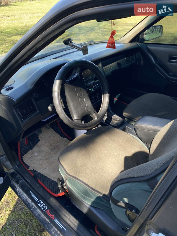Седан Audi 80 1993 в Тернополе