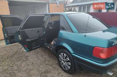 Седан Audi 80 1992 в 