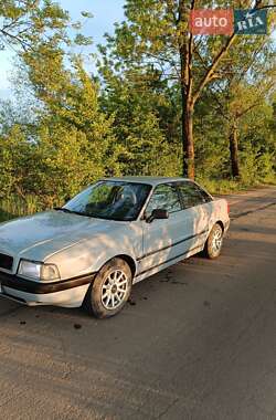 Седан Audi 80 1987 в Голобах