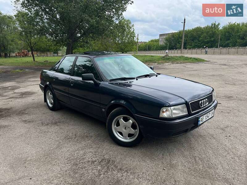 Седан Audi 80 1992 в 