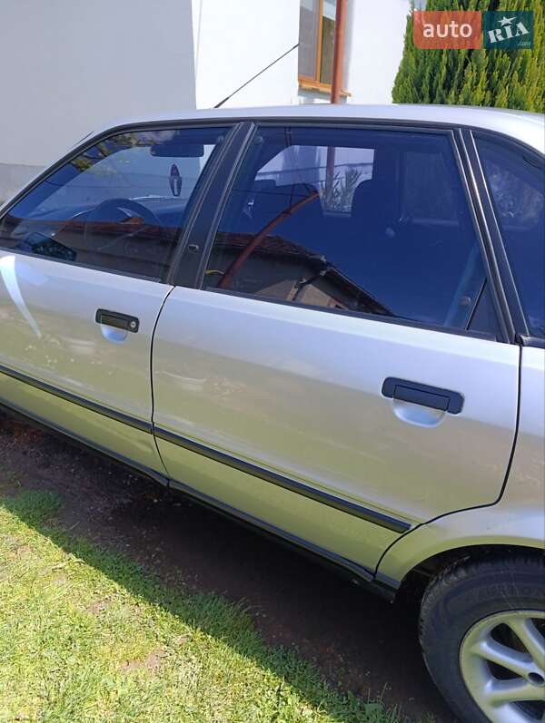 Седан Audi 80 1993 в Берегово фото 12 Седан Audi 80 1993 в Берегово