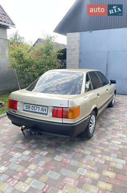 Седан Audi 80 1990 в Прилуках