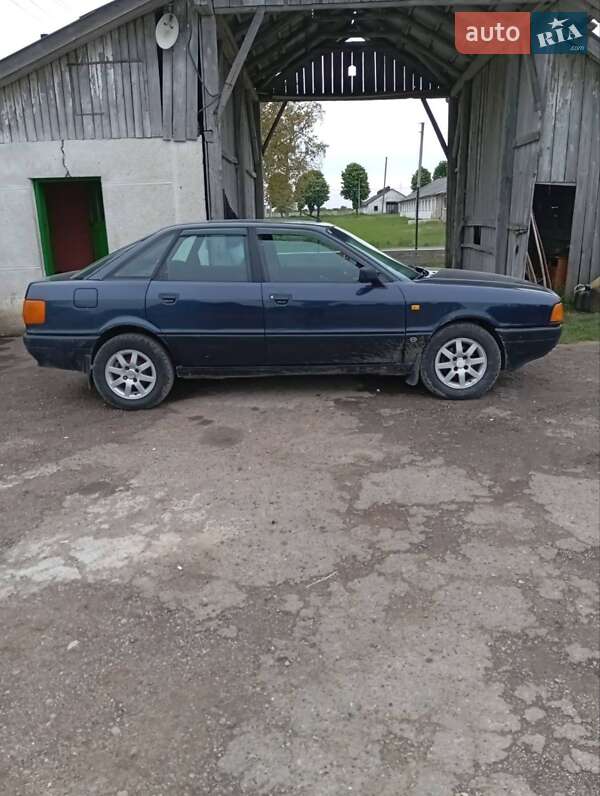Седан Audi 80 1987 в Снятине
