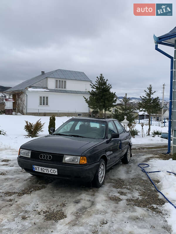 Седан Audi 80 1988 в Косові