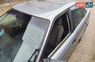 Седан Audi 80 1987 в 