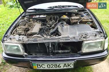 Седан Audi 80 1992 в 