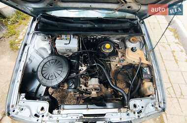 Седан Audi 80 1988 в 