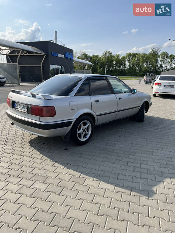 Седан Audi 80 1992 в Летичеве