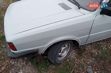 Седан Audi 80 1979 в 