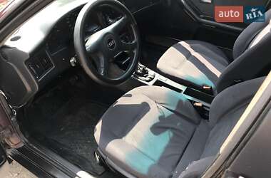 Седан Audi 80 1992 в 
