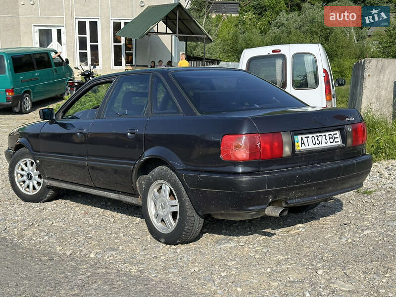 Седан Audi 80 1992 в 